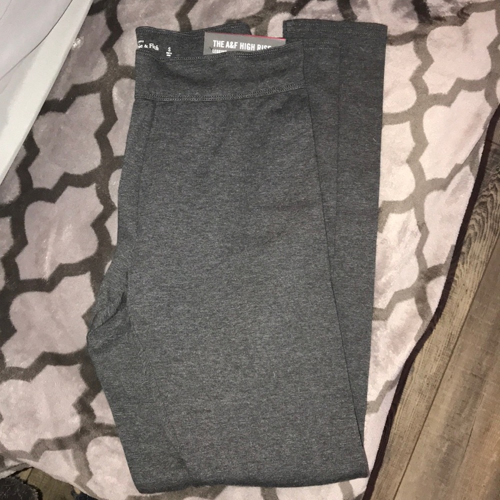 Gray leggings